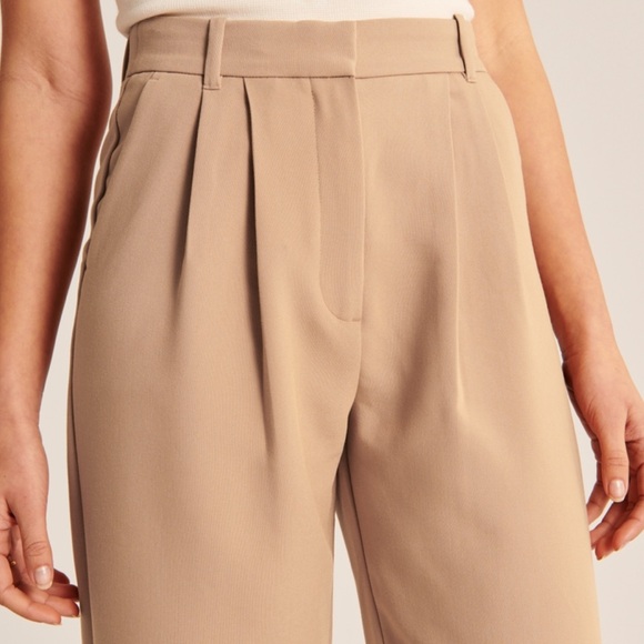 NWT A&F Sloane Tailored Pant 34 Short Tan - Picture 8 of 9
